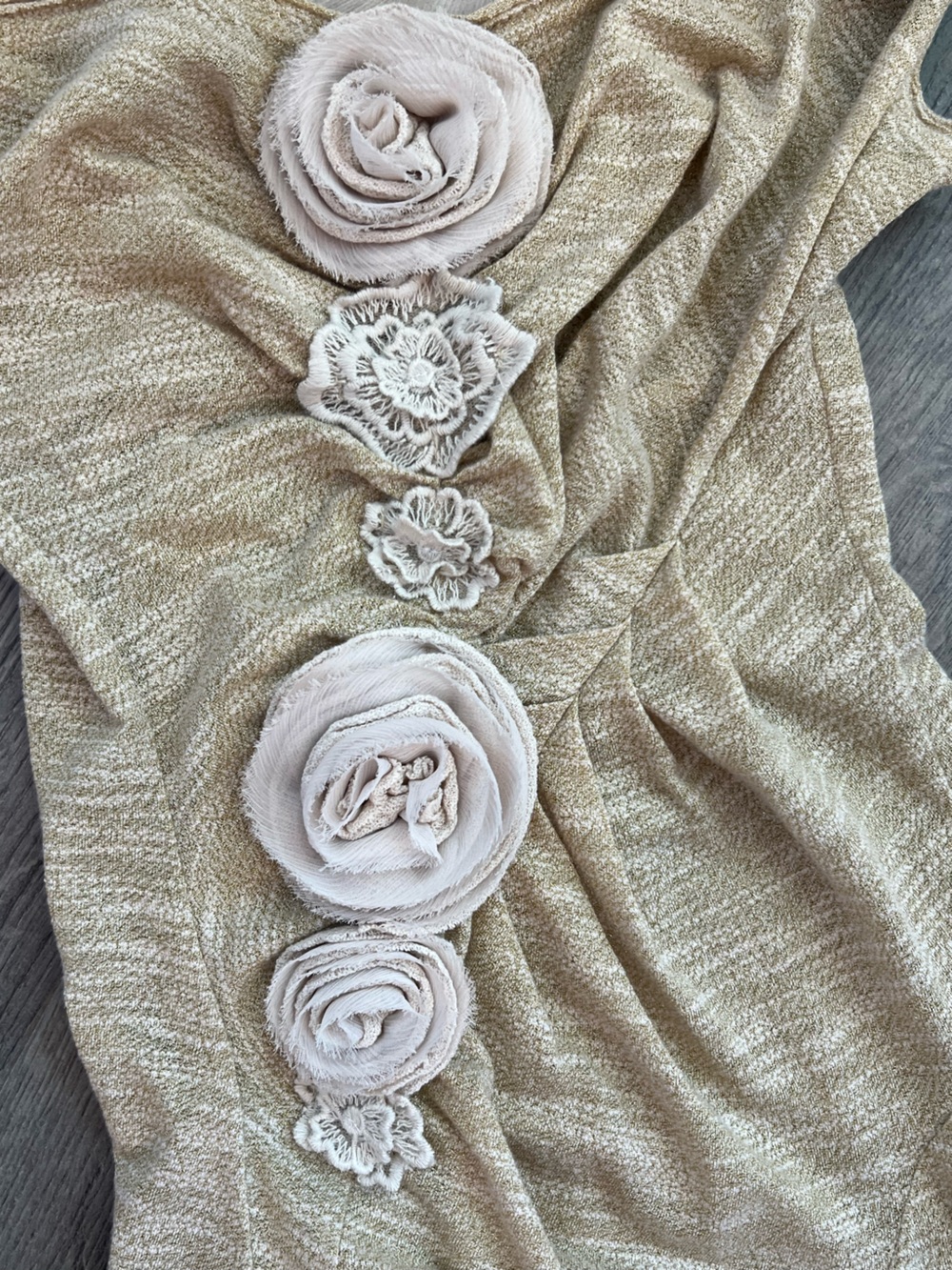 Anthropologie Floral Appliqué Tank Top - Picture 9 of 9